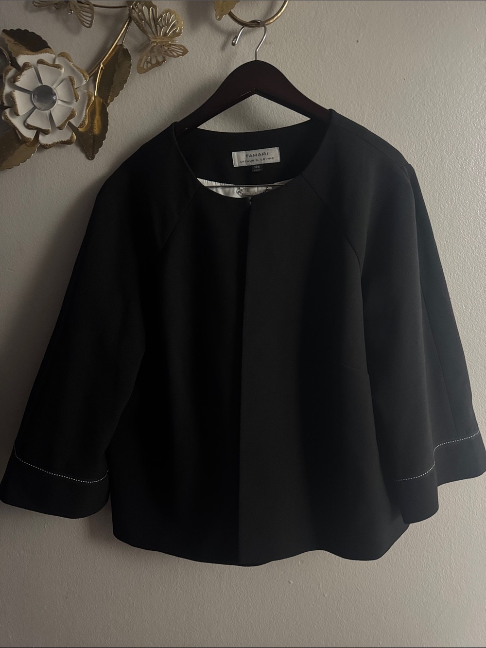 Tahari Black Open-Front Cropped Jacket Top with Contrast Stitching